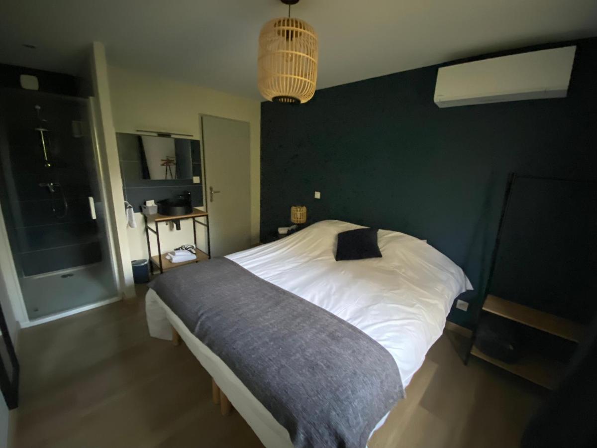 La Roseliere Hotel Saint-Quentin-Fallavier Ngoại thất bức ảnh
