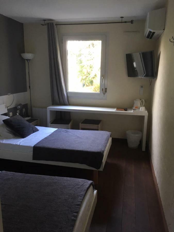 La Roseliere Hotel Saint-Quentin-Fallavier Ngoại thất bức ảnh